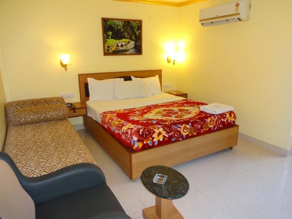 Hotel Nahar Manchester Inn Coimbatore Phòng bức ảnh